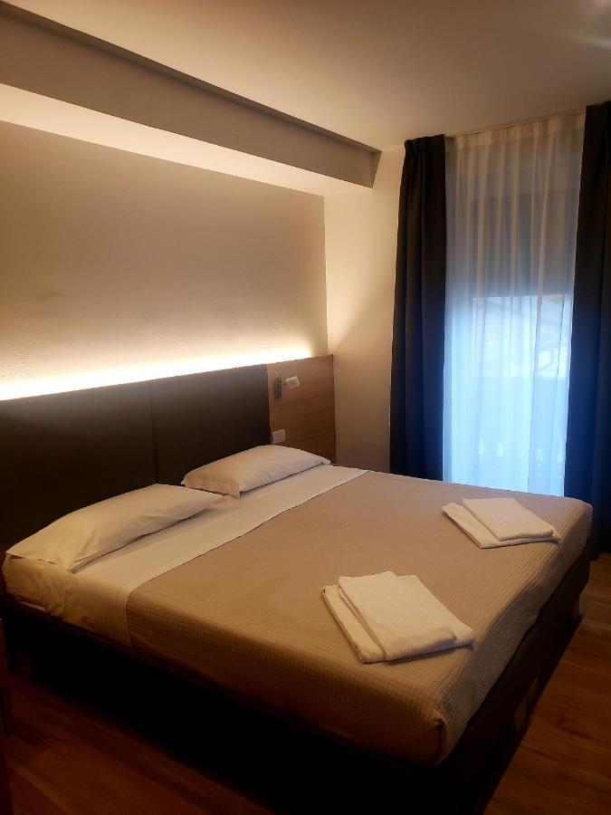 Hotel Cantaleone Сан-Микеле-аль-Адидже Экстерьер фото